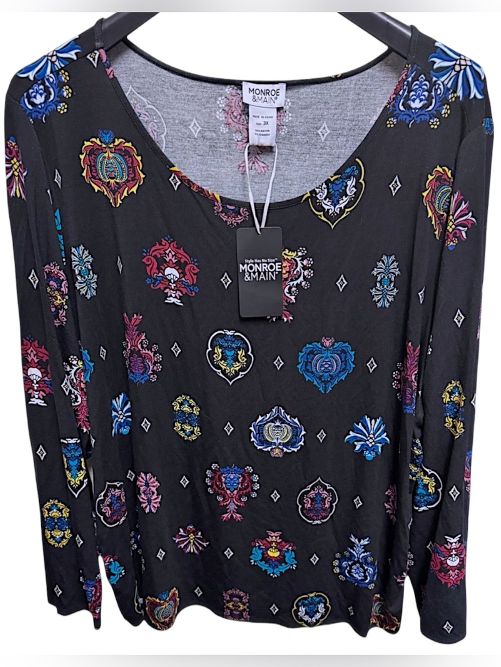 Monroe & Main Black Damask-Inspired Jewel Ornamental Motifs LS Knit Top 3X NWT